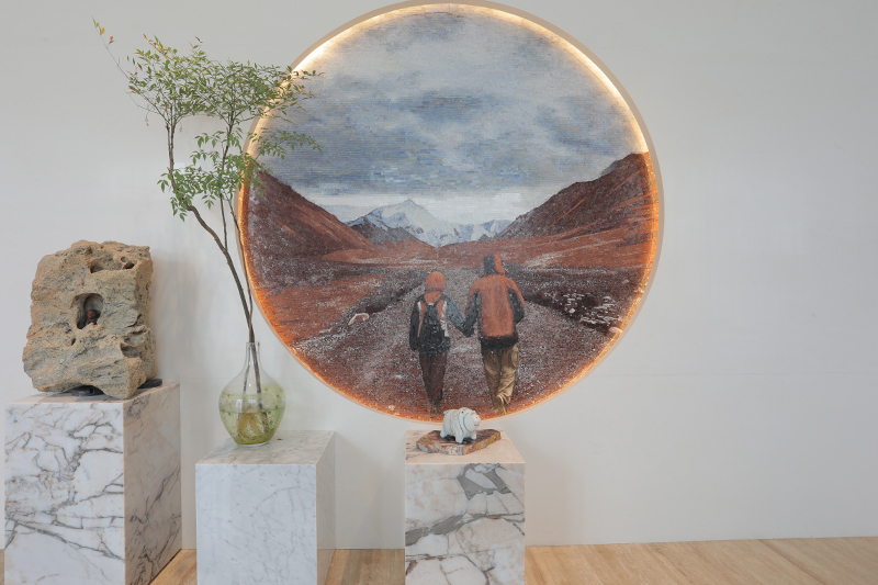 শিল্প প্রদর্শনী স্ট্যান্ড এবং মার্বেল পেইন্টিং